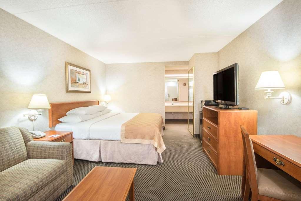 Travelodge By Wyndham Pueblo Cameră foto
